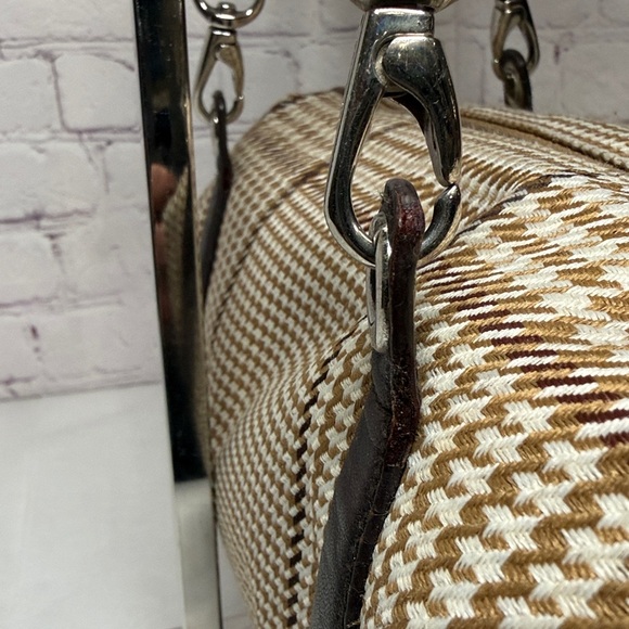 Lauren Ralph Lauren Houndstooth Barrel Baguette Shoulder Bag Purse 13.x5x3in - Picture 12 of 16